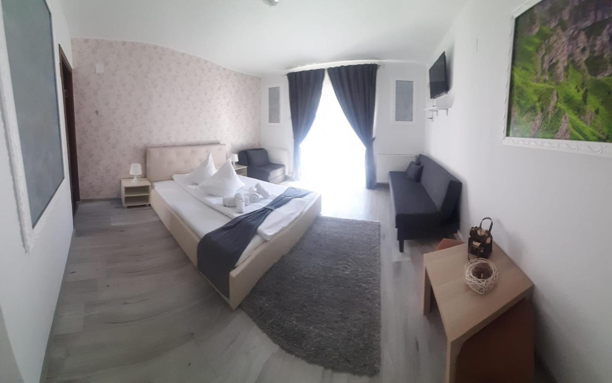 Hotel Casa Katalina 2 Buşteni Zewnętrze zdjęcie